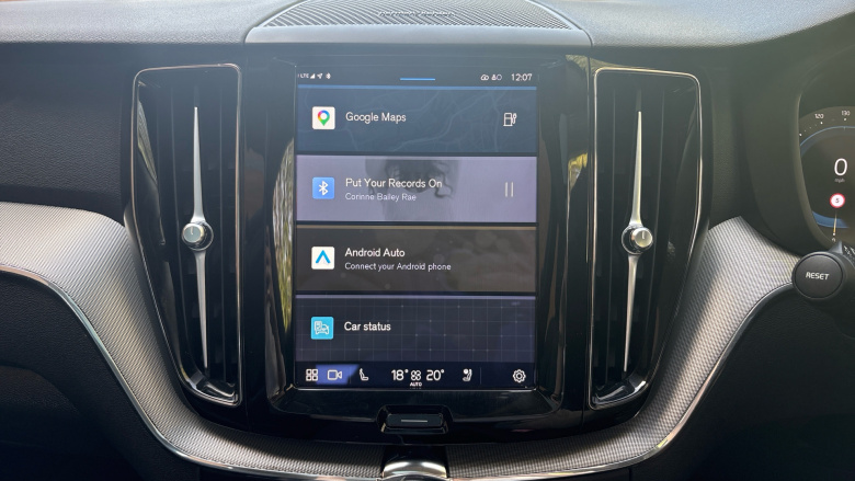 Volvo XC60 2.0 T6 [350] RC PHEV Plus Dark 5dr AWD Geartronic Estate